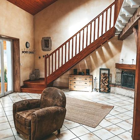 Villa De Charme En Haute-Savoie Clarafond-Arcine Buitenkant foto